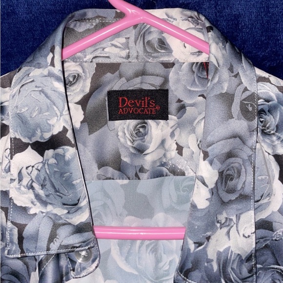 Devil’s Advocate White and Black Floral Print Button Down Shirt - Picture 5 of 7